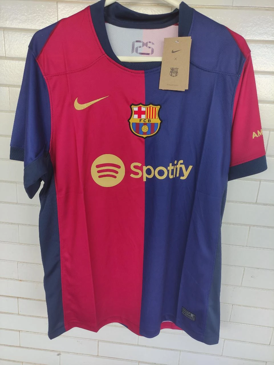 Camisola Barcelona - * * Preço fixo * *